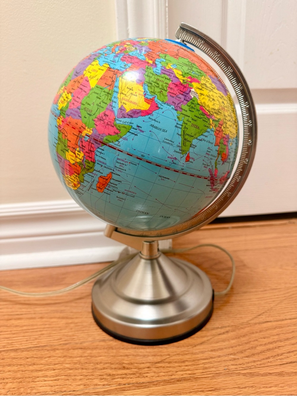 RARE Vintage 1980s Globe Table Side Lamp with Dimmer